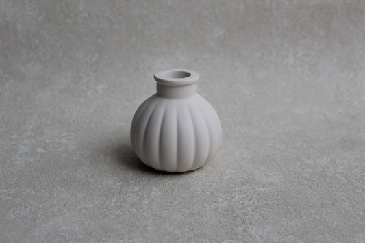 Linear Bloom Mini Vase